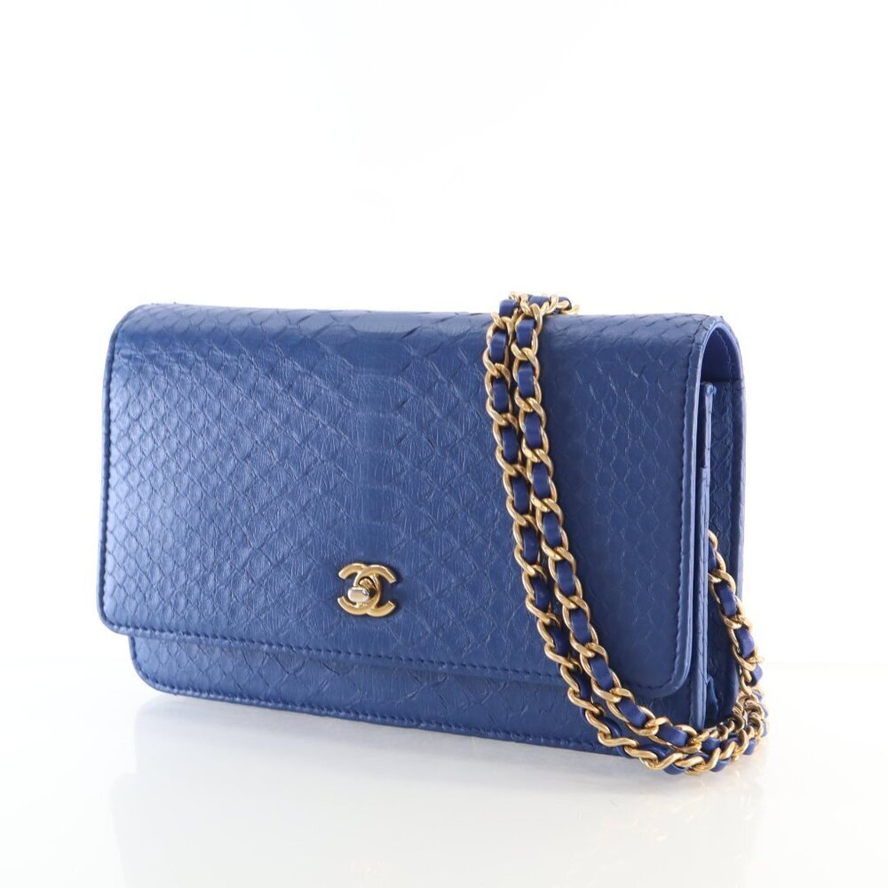 Chanel Python Wallet On Chain (WOC) - image 3